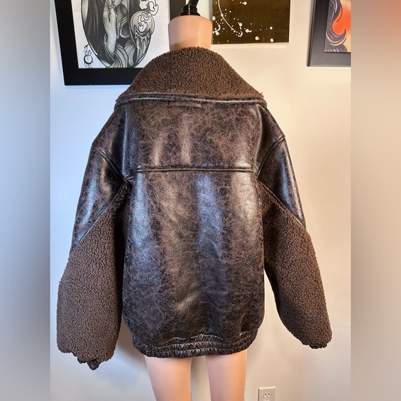 BLANKNYC Bomber in Sweet Talker jacket coat shearling fur brown distressed 90s - Picture 5 of 8